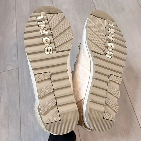 SOREL Women's Harlow Lace Lux Waterproof Leather Booties, Size 8.5 - Picture 6 of 10